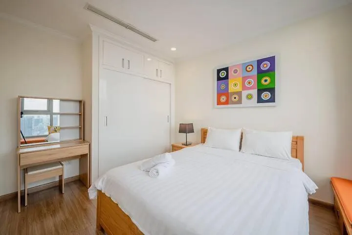 Apartament Ri'S House - Can Ho Vinhomes Landmark Ho Chi Minh